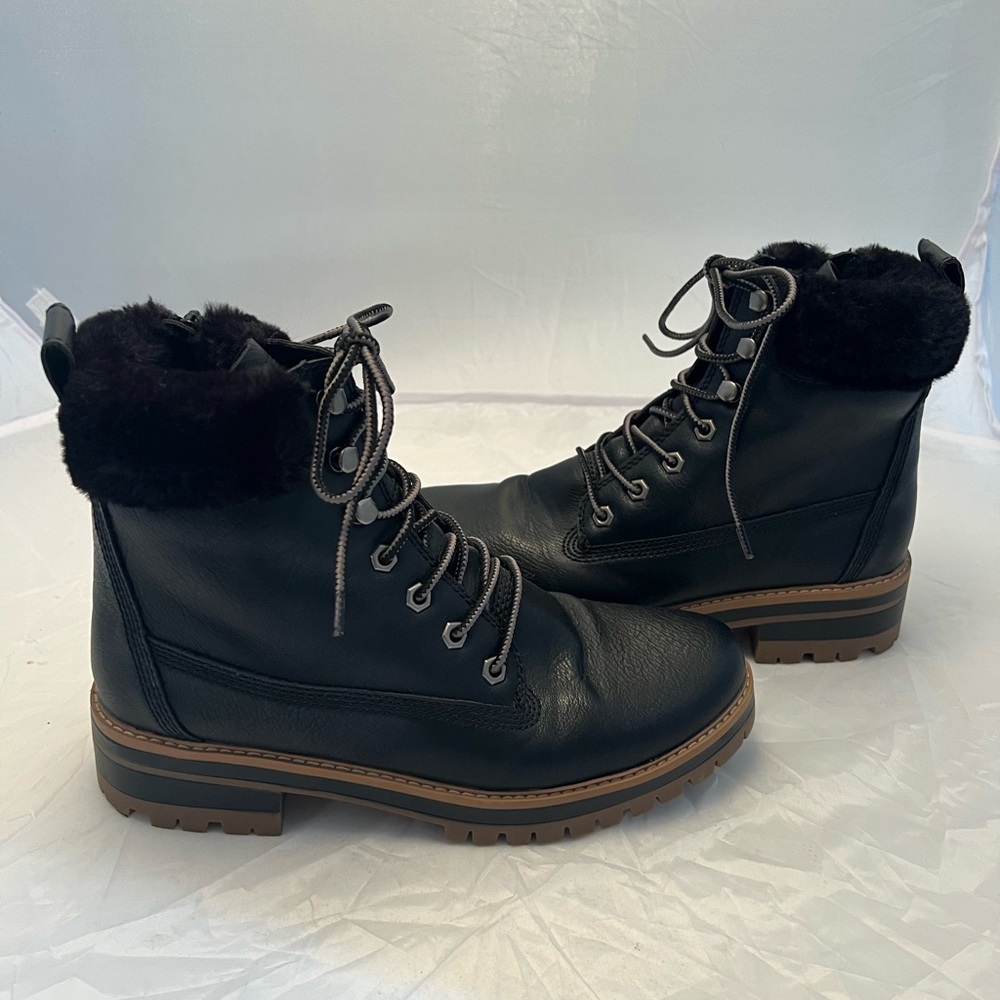 Madden girl leather and faux fur winter combat boots. Size 10